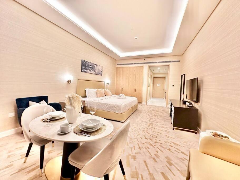 Luxury In High Floor Full Sea View In The Palm Tower Plam Jumeirah Appartement *
