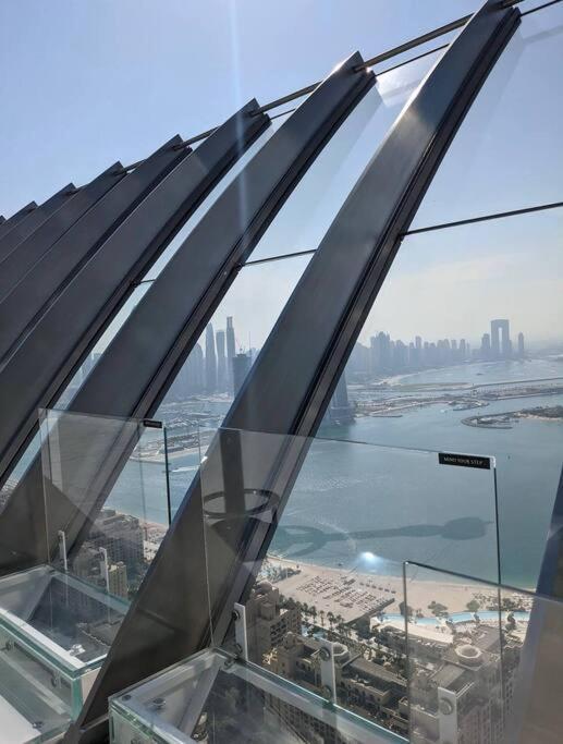 Apartment Luxury In High Floor Full Sea View In The Palm Tower Plam Jumeirah *