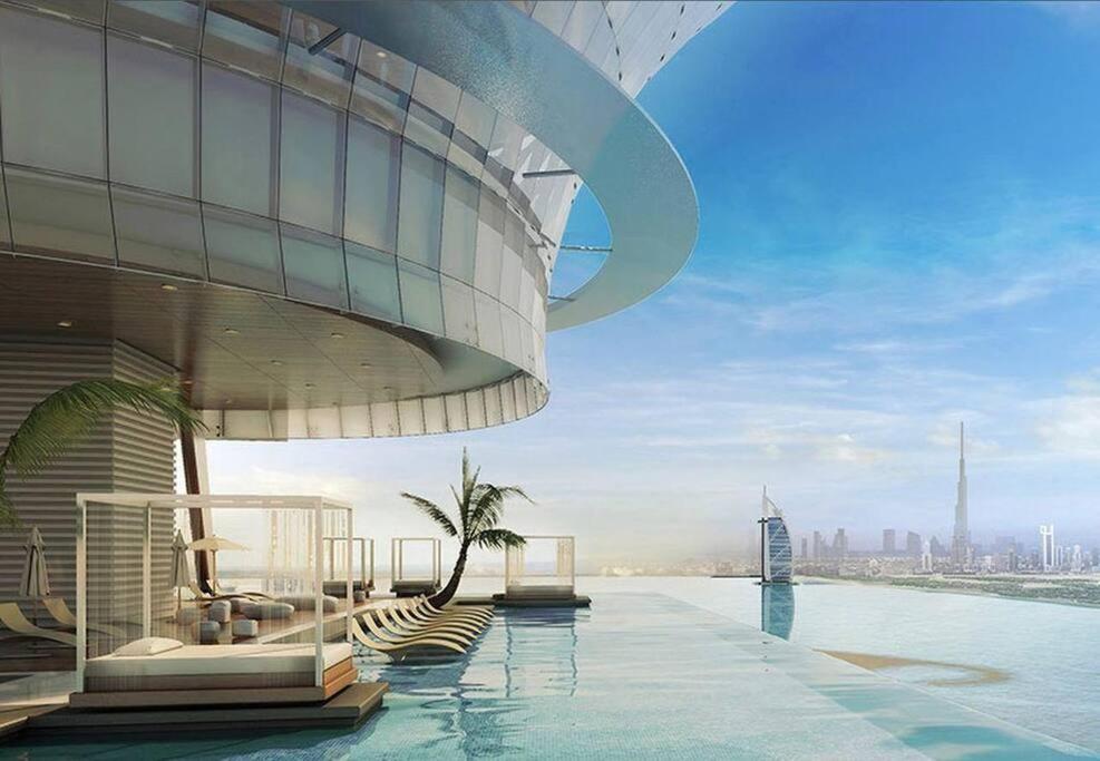 Luxury In High Floor Full Sea View In The Palm Tower Plam Jumeirah Dubai