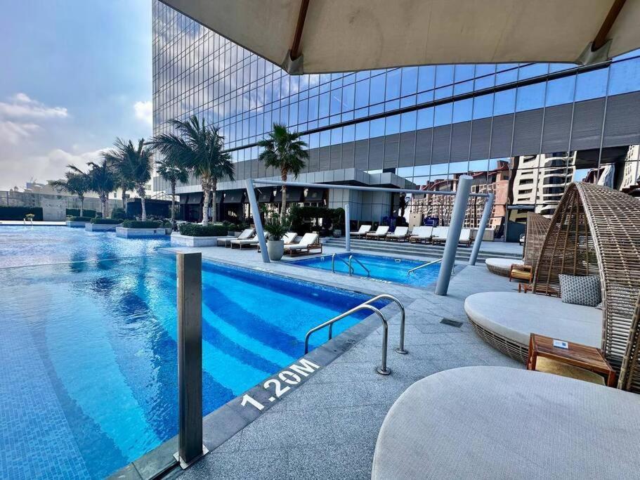 Apartment Luxury In High Floor Full Sea View In The Palm Tower Plam Jumeirah *