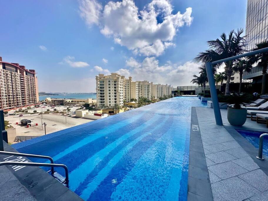 Apartment Luxury In High Floor Full Sea View In The Palm Tower Plam Jumeirah Dubai