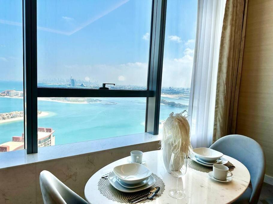 Luxury In High Floor Full Sea View In The Palm Tower Plam Jumeirah Apartment Dubai