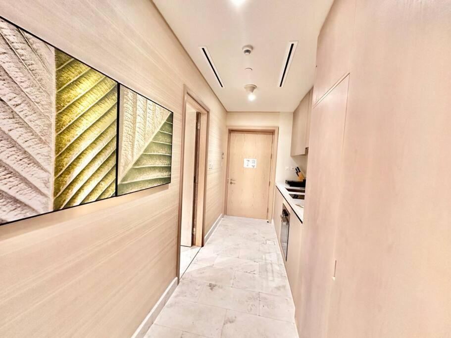 Luxury In High Floor Full Sea View In The Palm Tower Plam Jumeirah Apartment